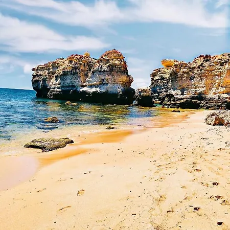 In Sao Rafael Албуфейра