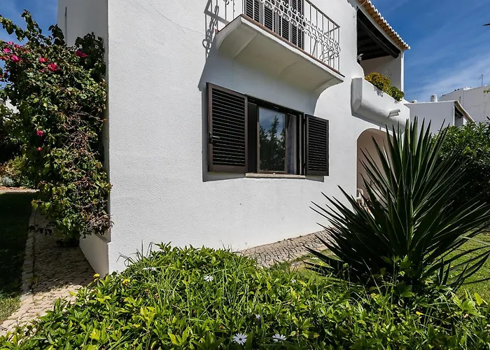 In Sao Rafael Feriehus Albufeira