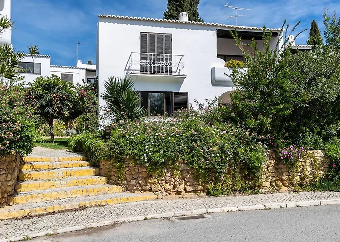 In Sao Rafael Albufeira